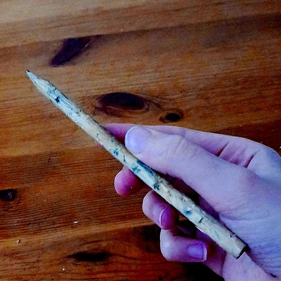 80 year old pencil - Picture 2 of 3